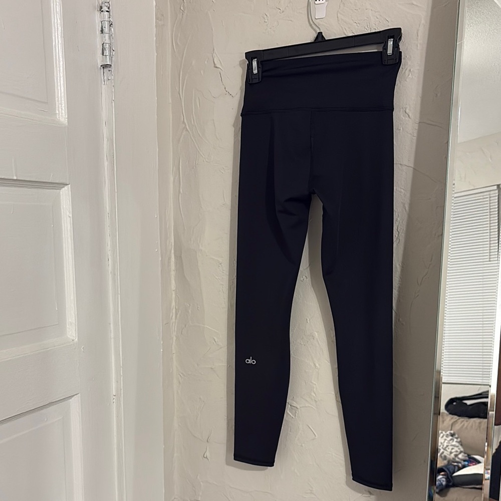 ALO Yoga Black Performance Leggings